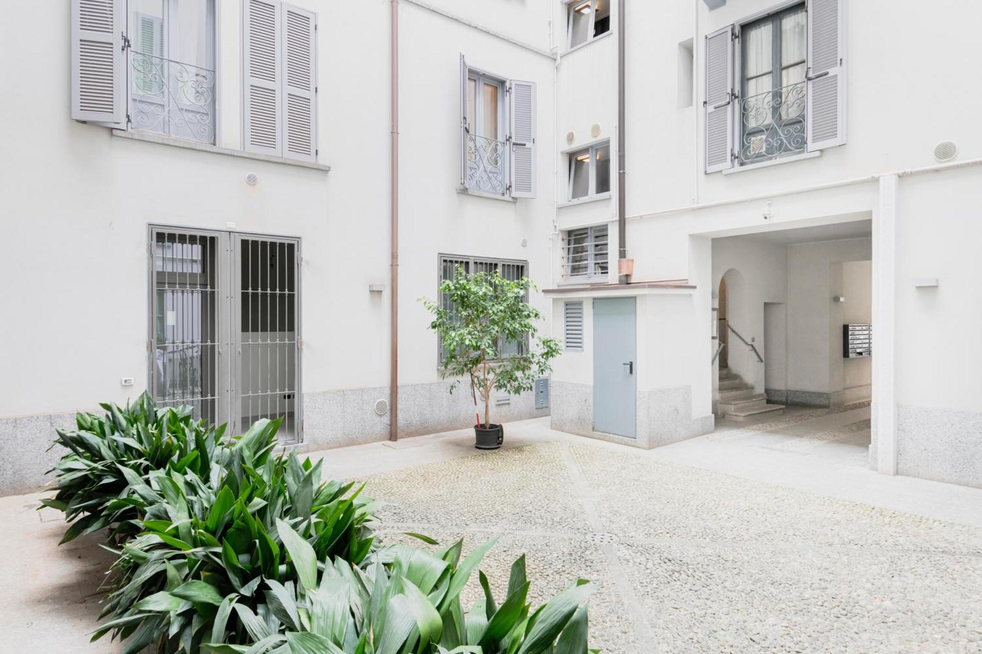 Easylife - Appartamento Elegante Moderno E Accogliente - La Tua Oasi In Citta Milano Dış mekan fotoğraf