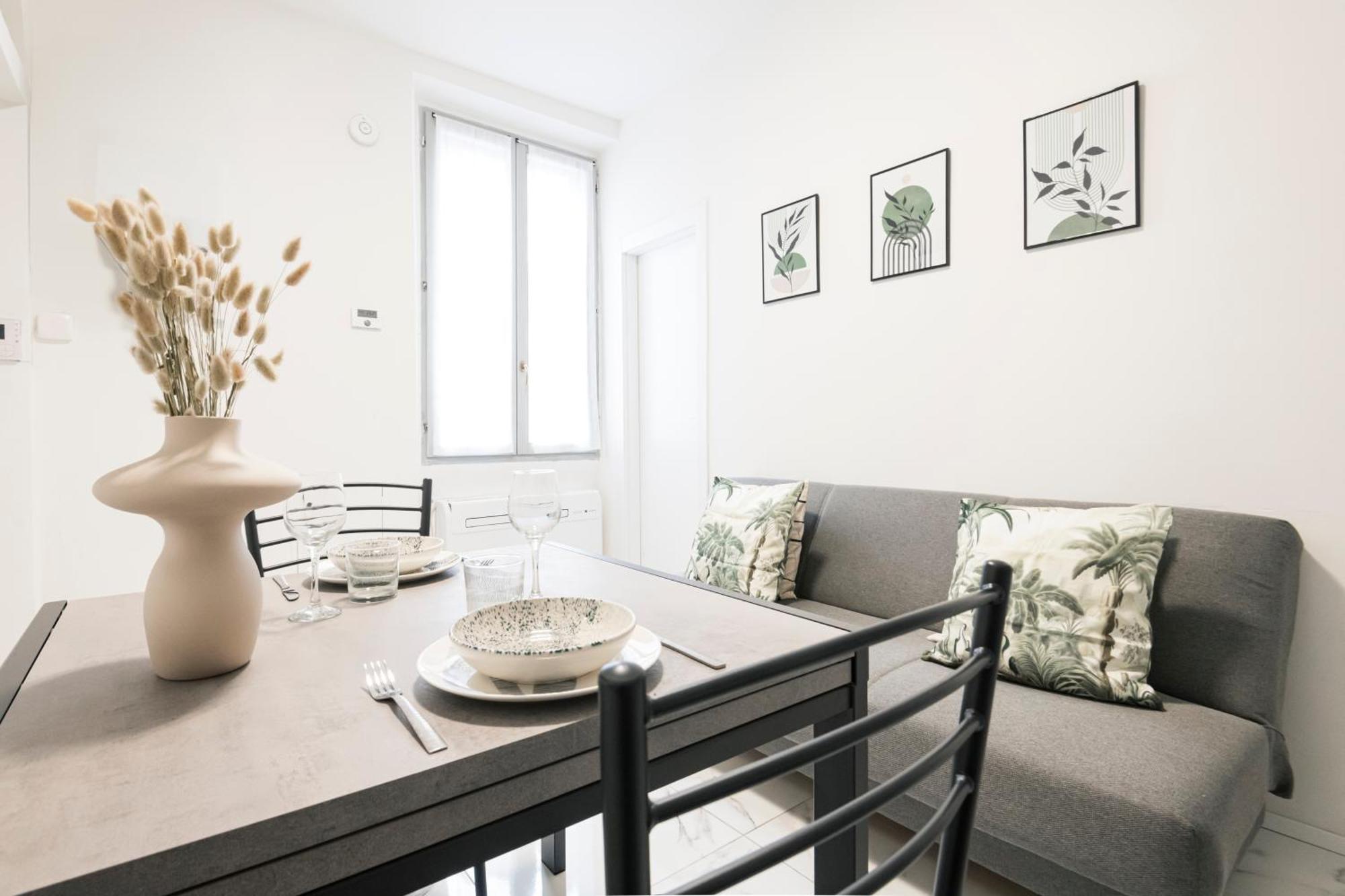 Easylife - Appartamento Elegante Moderno E Accogliente - La Tua Oasi In Citta Milano Dış mekan fotoğraf